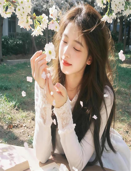 欧美精品无码喷液AV_国内精品一卡2卡3卡四卡_qvod电影av